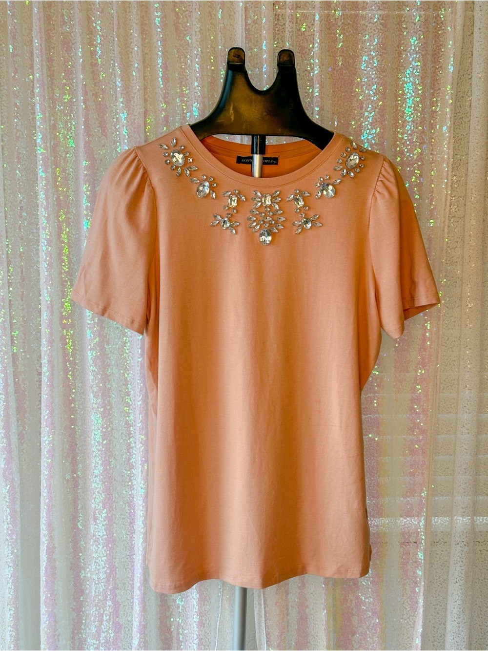 Boston Proper Peach Short Sleeve Top with Jewel Neckline Size Medium
